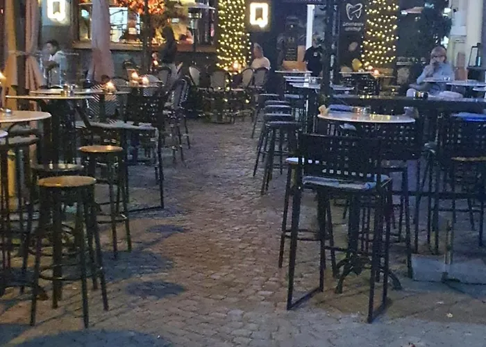 Magura Center By Hancho Group