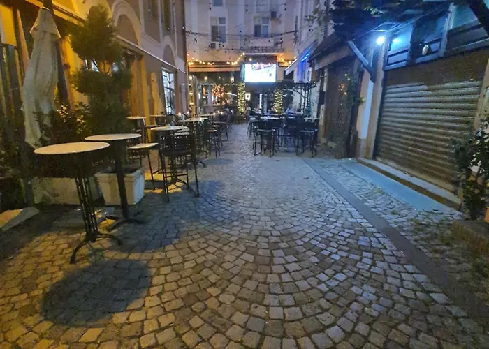 Magura Center By Hancho Group *